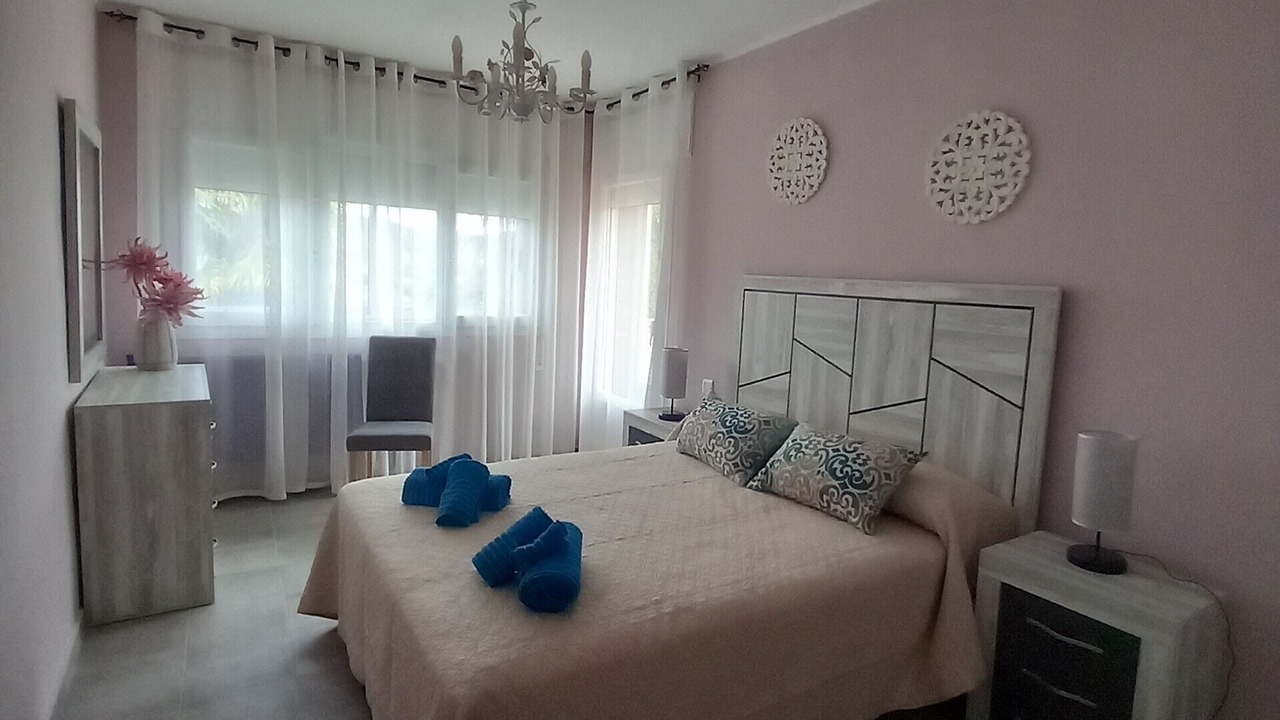 Photo of Bedroom in Castejon de Valdejasa