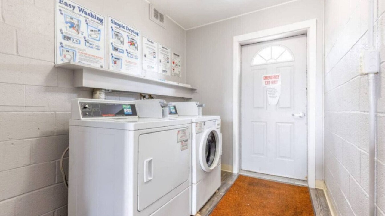 Photo of Bedroom in Maple Heights