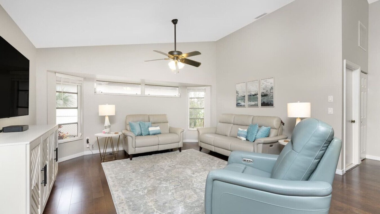 Photo of Bedroom in Broadmoor