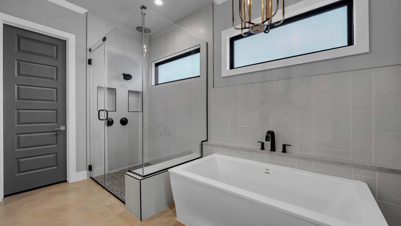 Photo of Bathroom in Kingsland