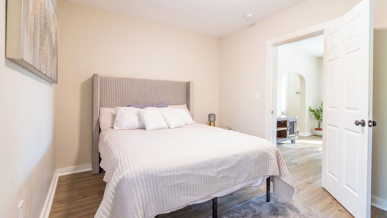 Photo of Bedroom in Eudora