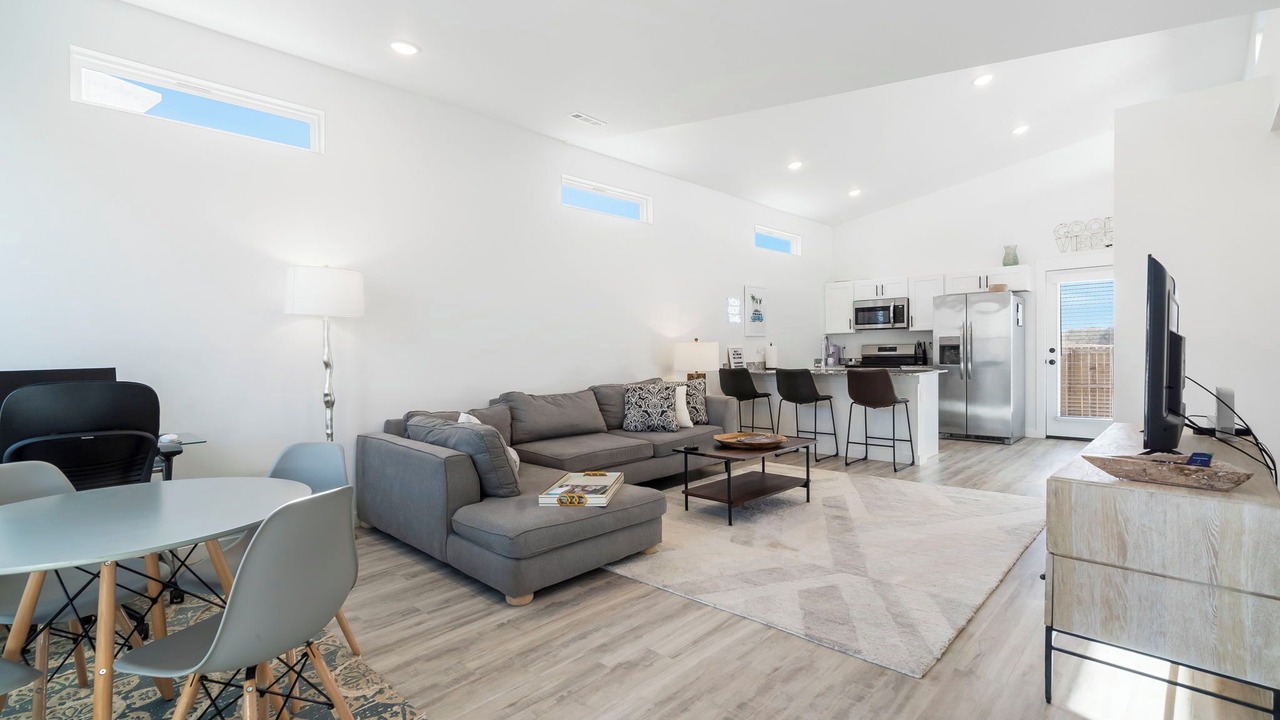 Photo of Livingroom in Centerton