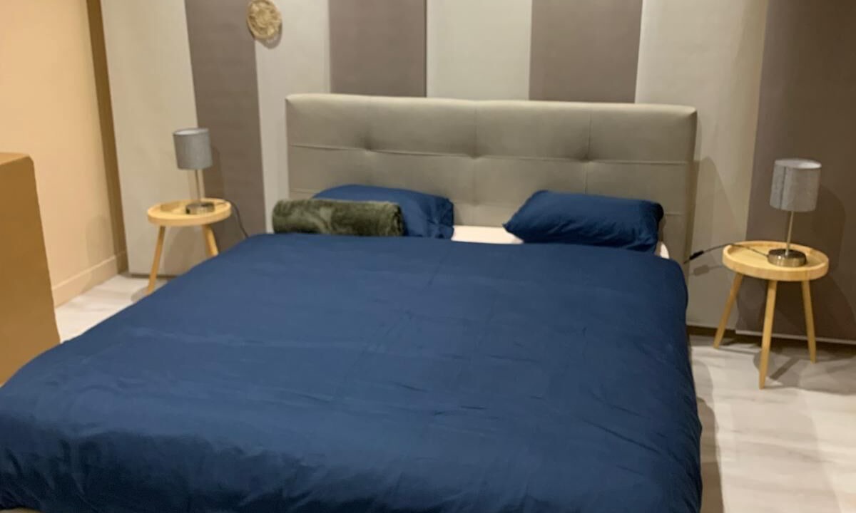 Photo of Bedroom in 18th Arrondissement
