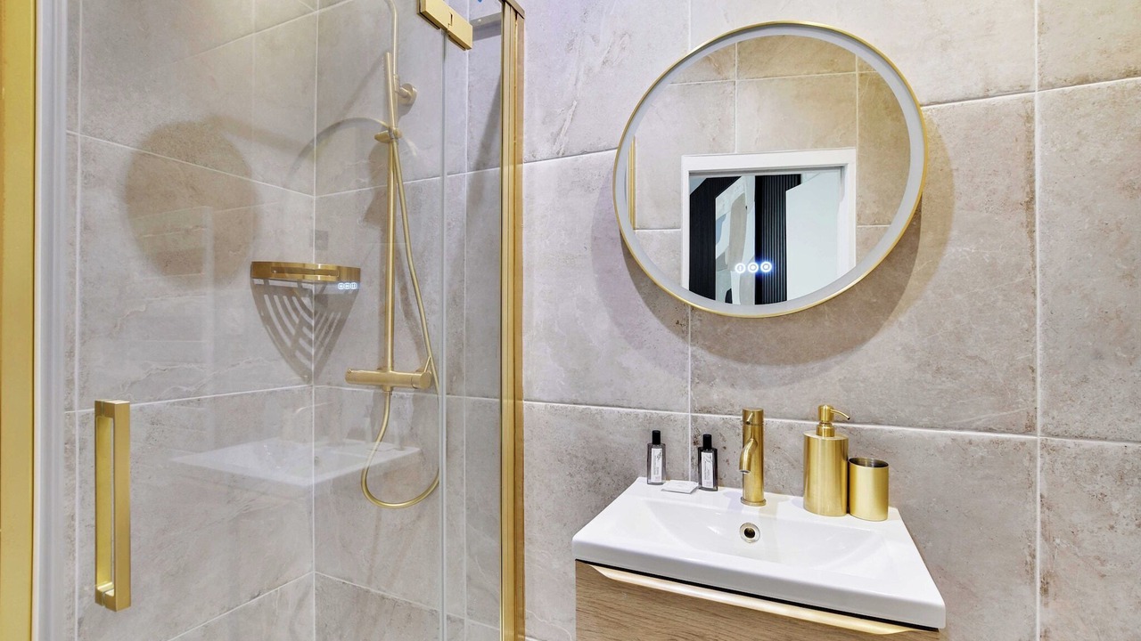 Photo of Bathroom in Necker