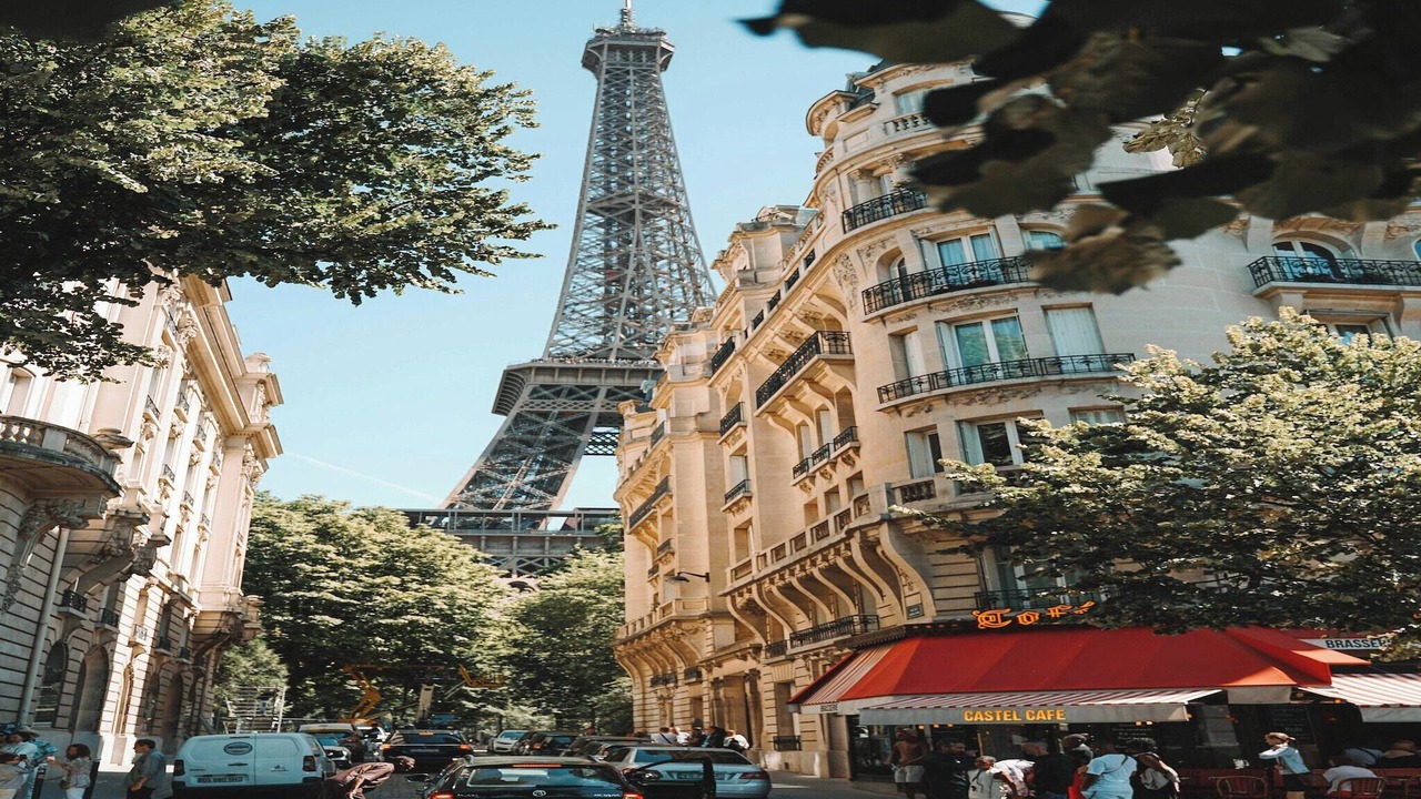 Photo of Others in Necker