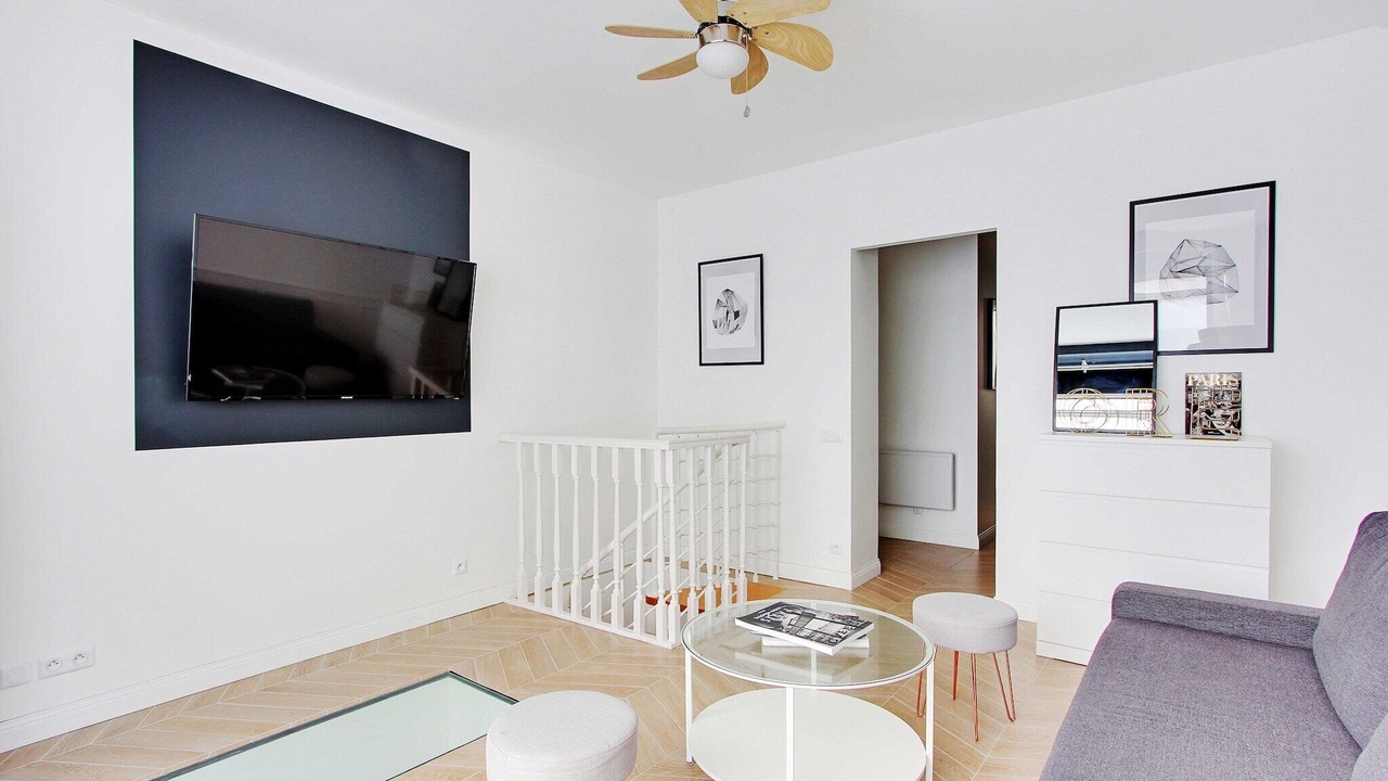 Photo of Livingroom in 11th Arrondissement