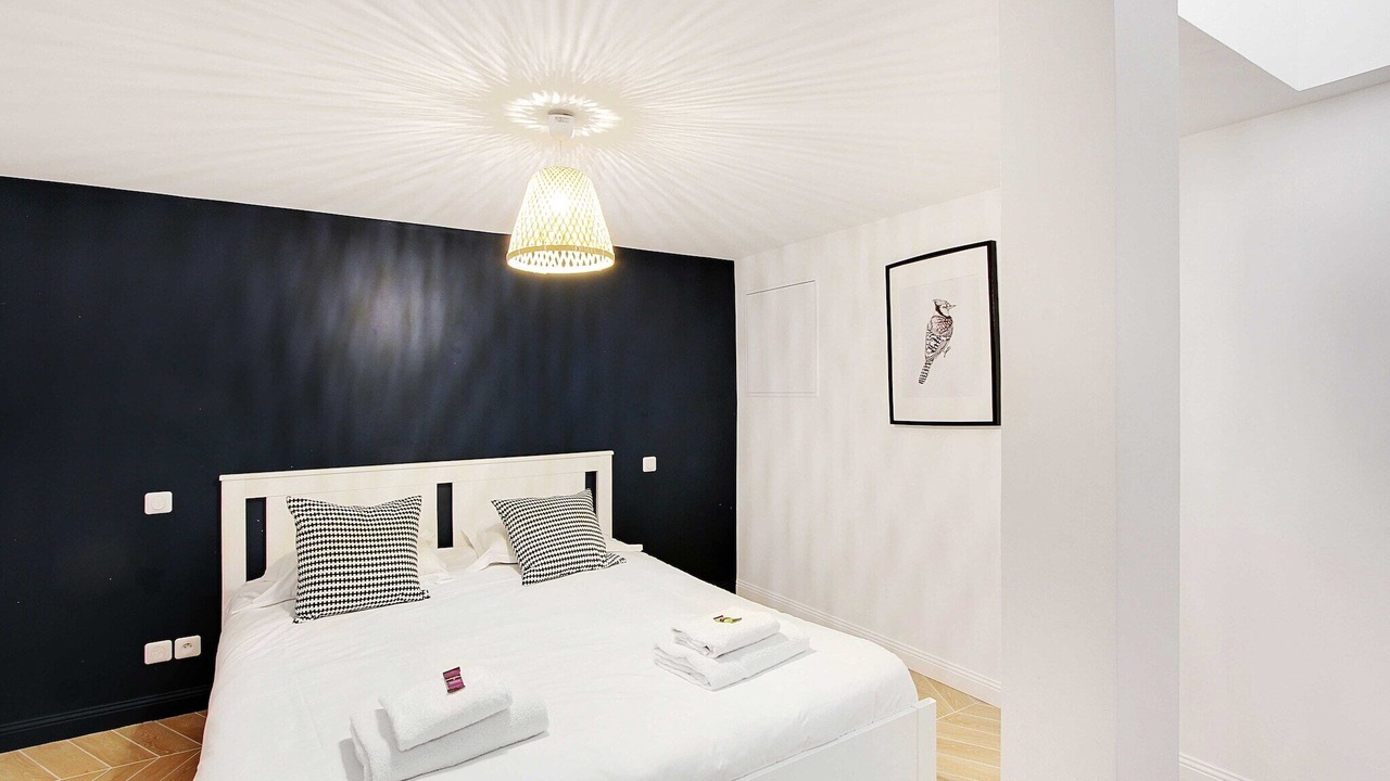 Photo of Bedroom in 11th Arrondissement