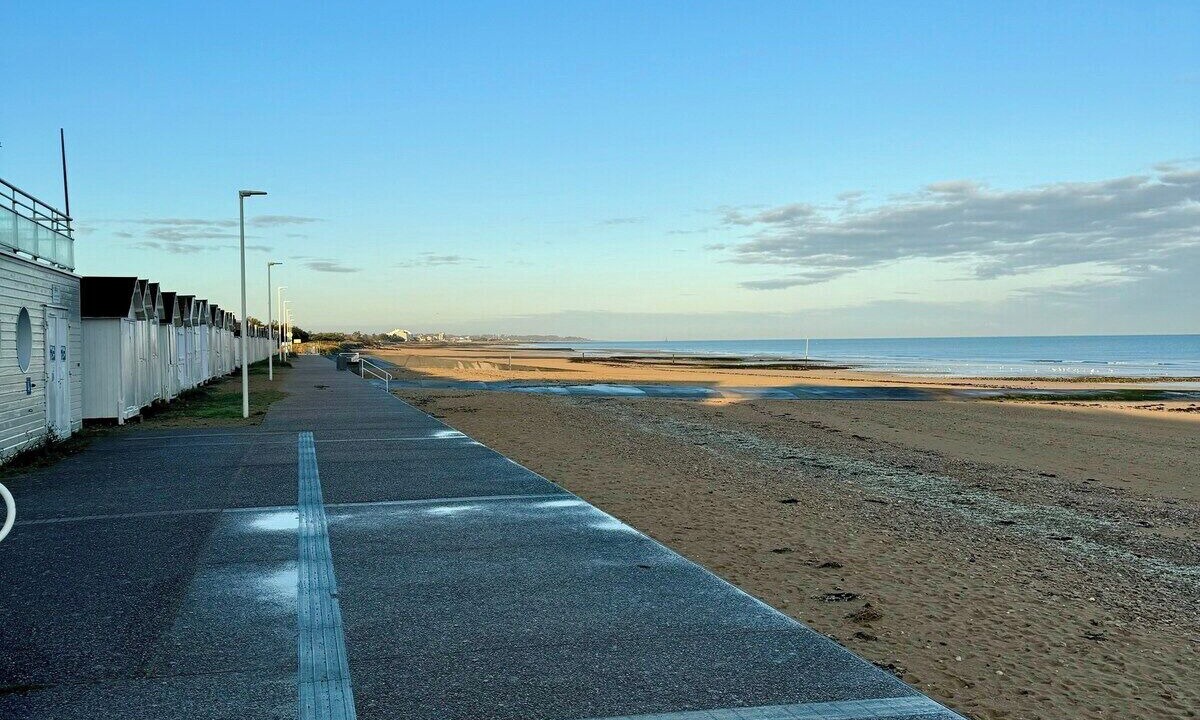 Photo of Others in Bernieres-sur-Mer