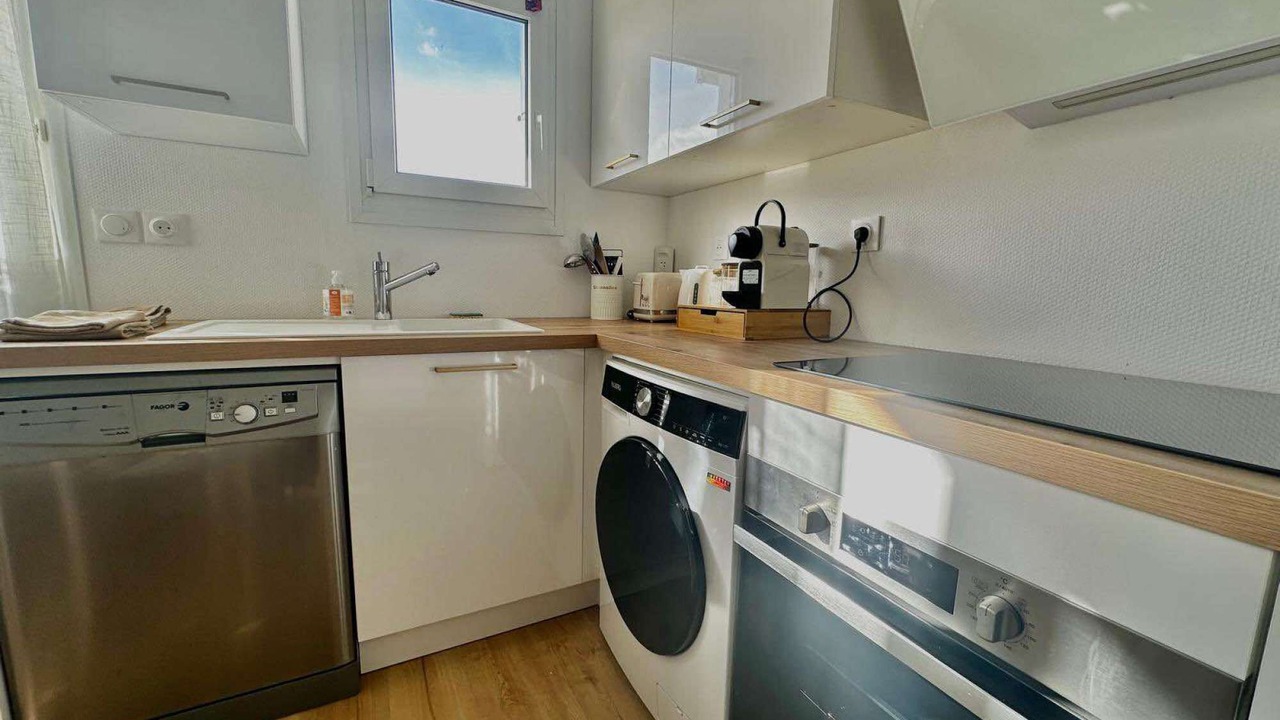 Photo of Kitchen in Bernieres-sur-Mer