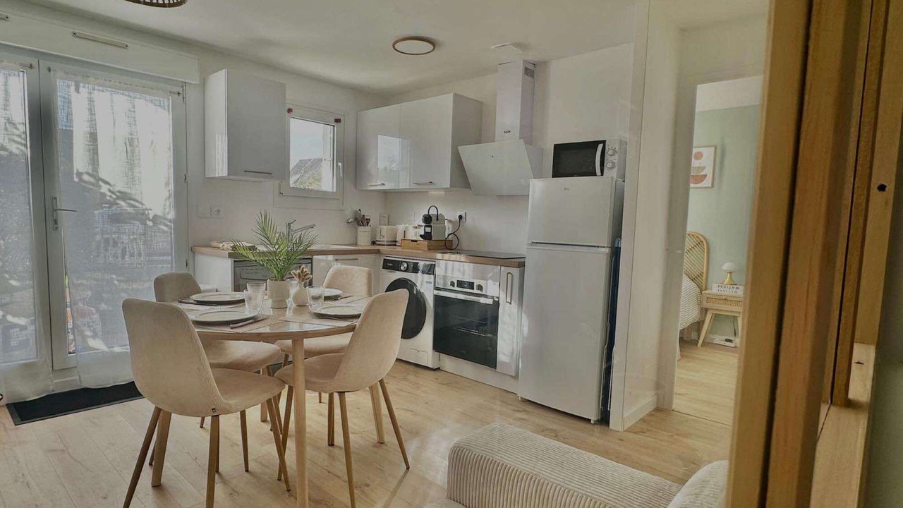 Photo of Others in Bernieres-sur-Mer