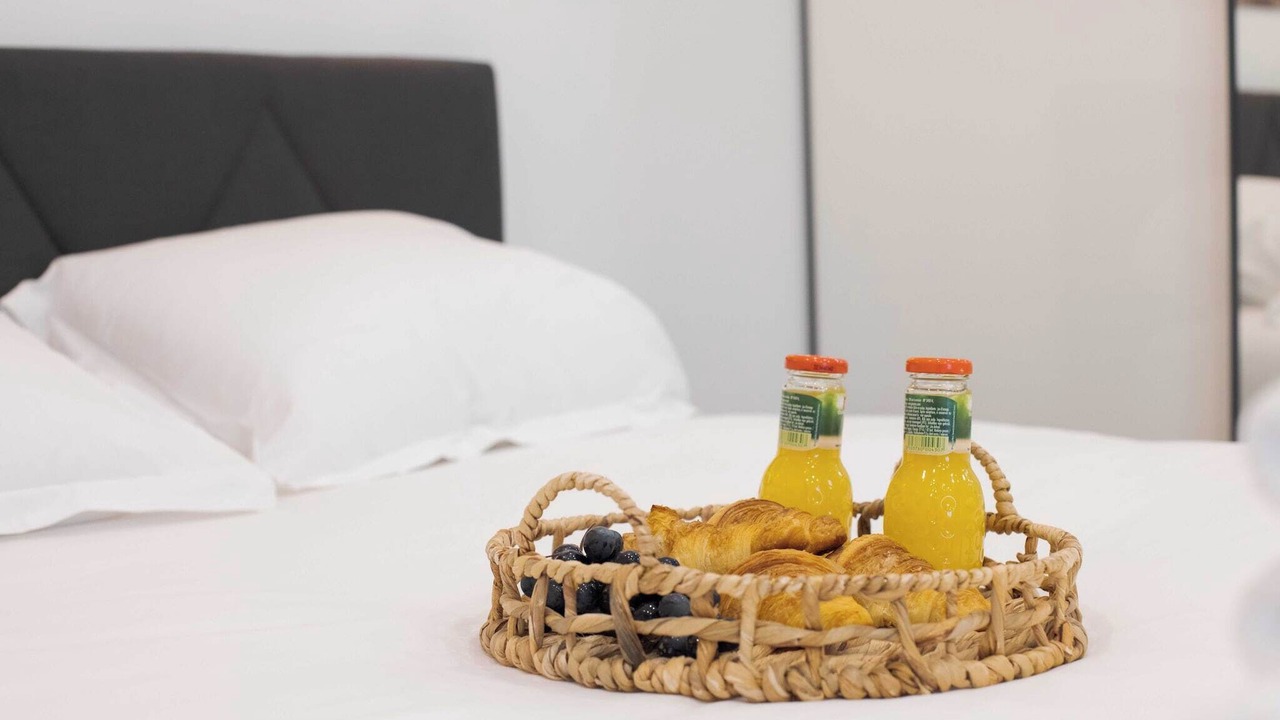 Photo of Bedroom in Republique–Point-du-Jour