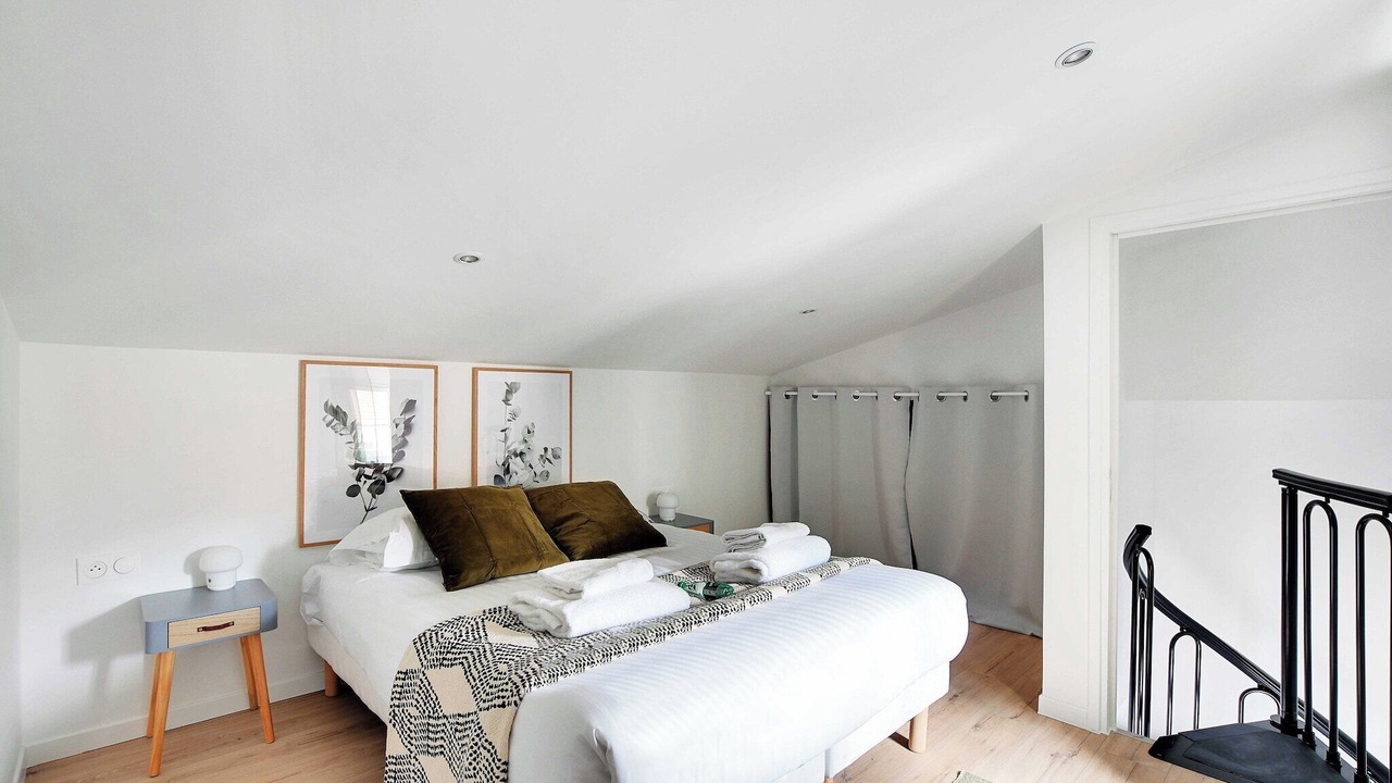 Photo of Bedroom in Le Kremlin-Bicetre