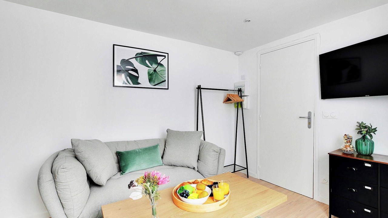 Photo of Livingroom in Le Kremlin-Bicetre