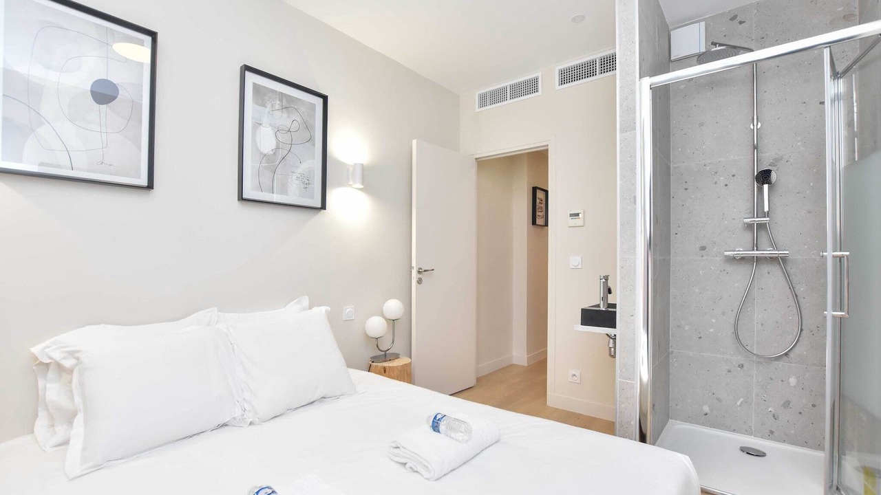 Photo of Bedroom in Porte-Dauphine