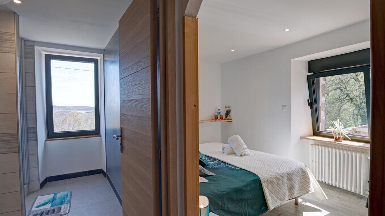 Photo of Bedroom in Saint-Julien-Molin-Molette