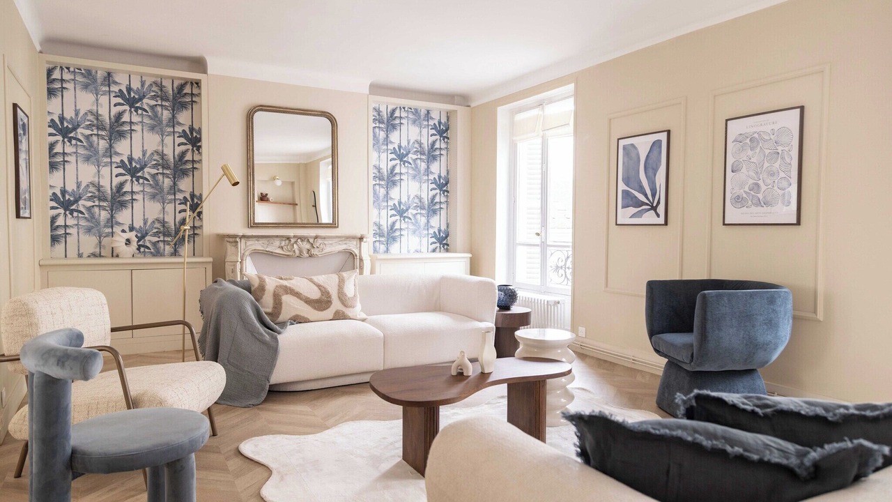 Photo of Livingroom in 15th Arrondissement