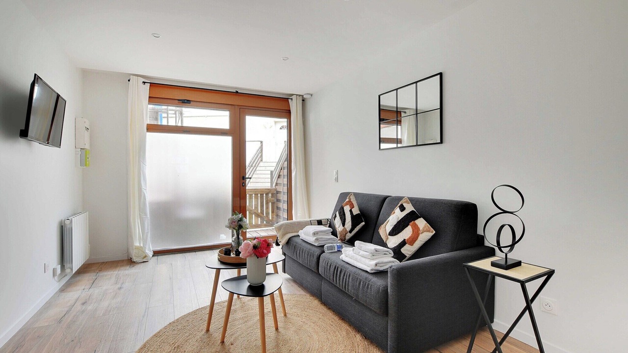 Photo of Livingroom in Le Kremlin-Bicetre