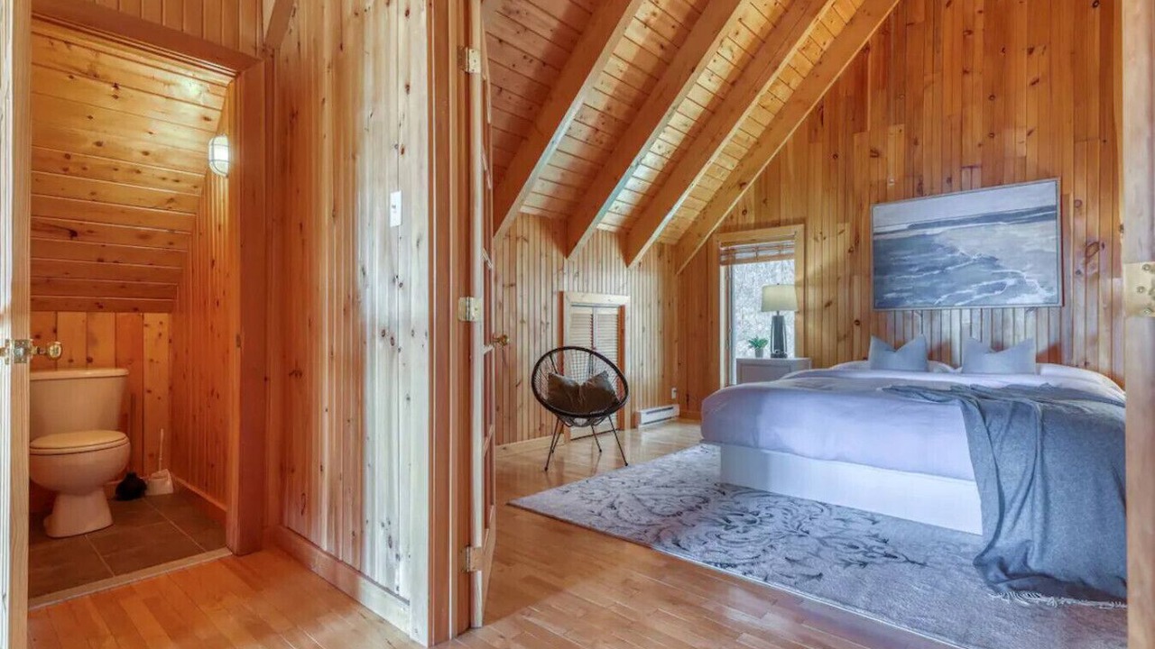 Photo of Bedroom in St-Adolphe-d'Howard
