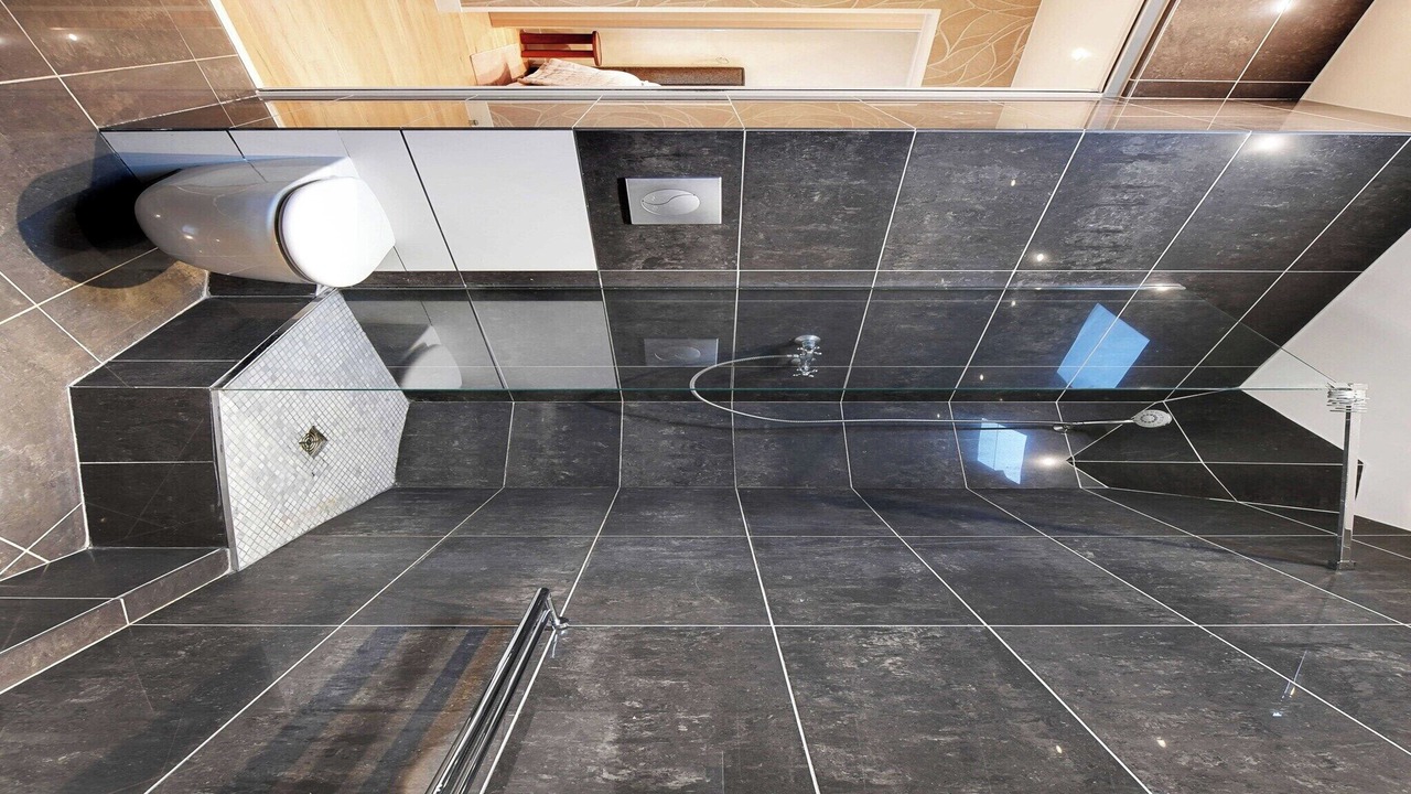 Photo of Bathroom in Chaillot