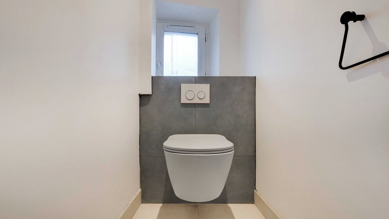 Photo of Bathroom in Arsenal