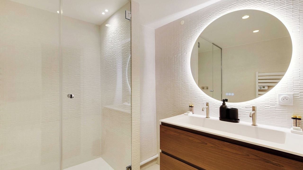 Photo of Bathroom in Arsenal