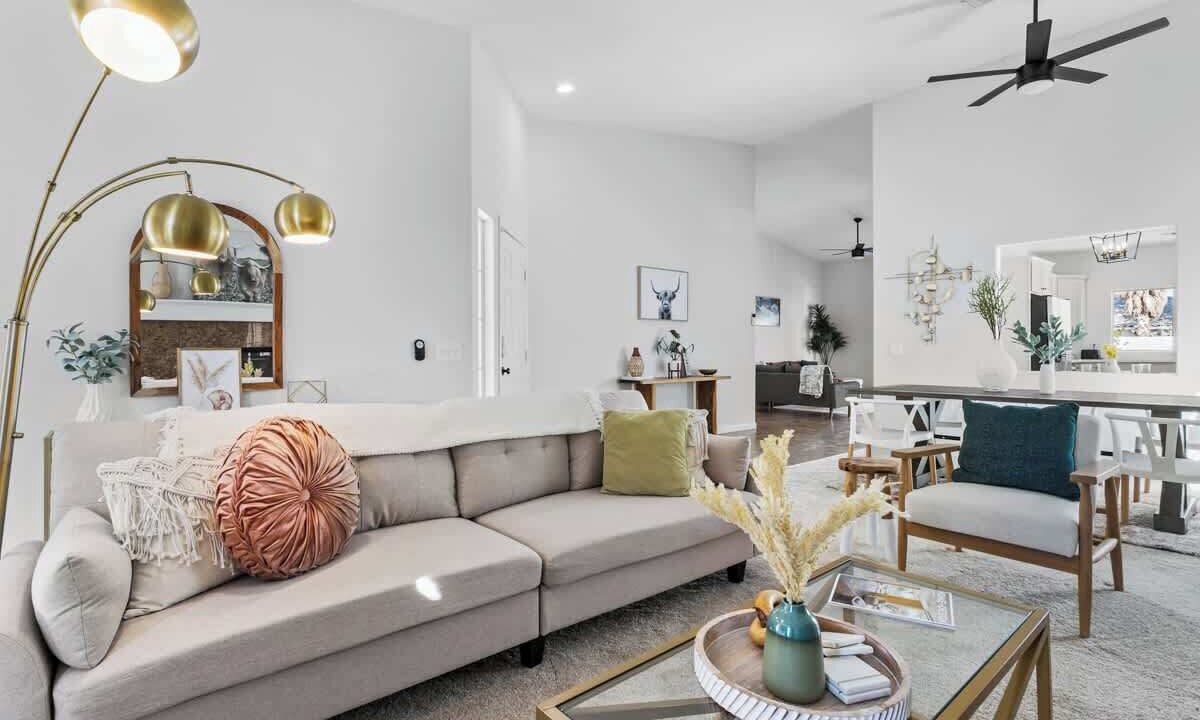Photo of Livingroom in Desert Hot Springs