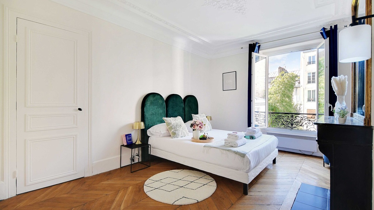 Photo of Bedroom in Batignolles