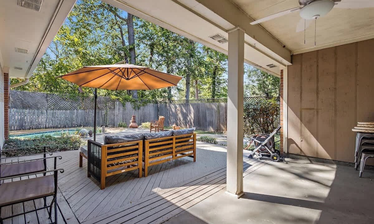 Photo of Patio Balcony in Tougaloo