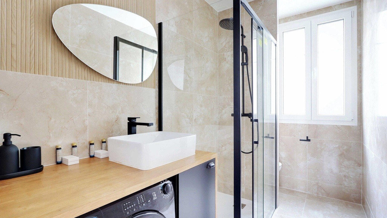 Photo of Bathroom in Saint-Mande