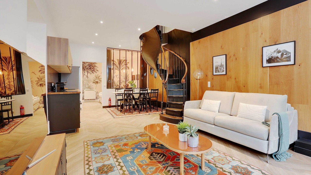 Photo of Livingroom in Porte-Saint-Martin