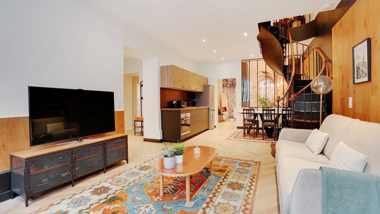 Photo of Livingroom in Porte-Saint-Martin