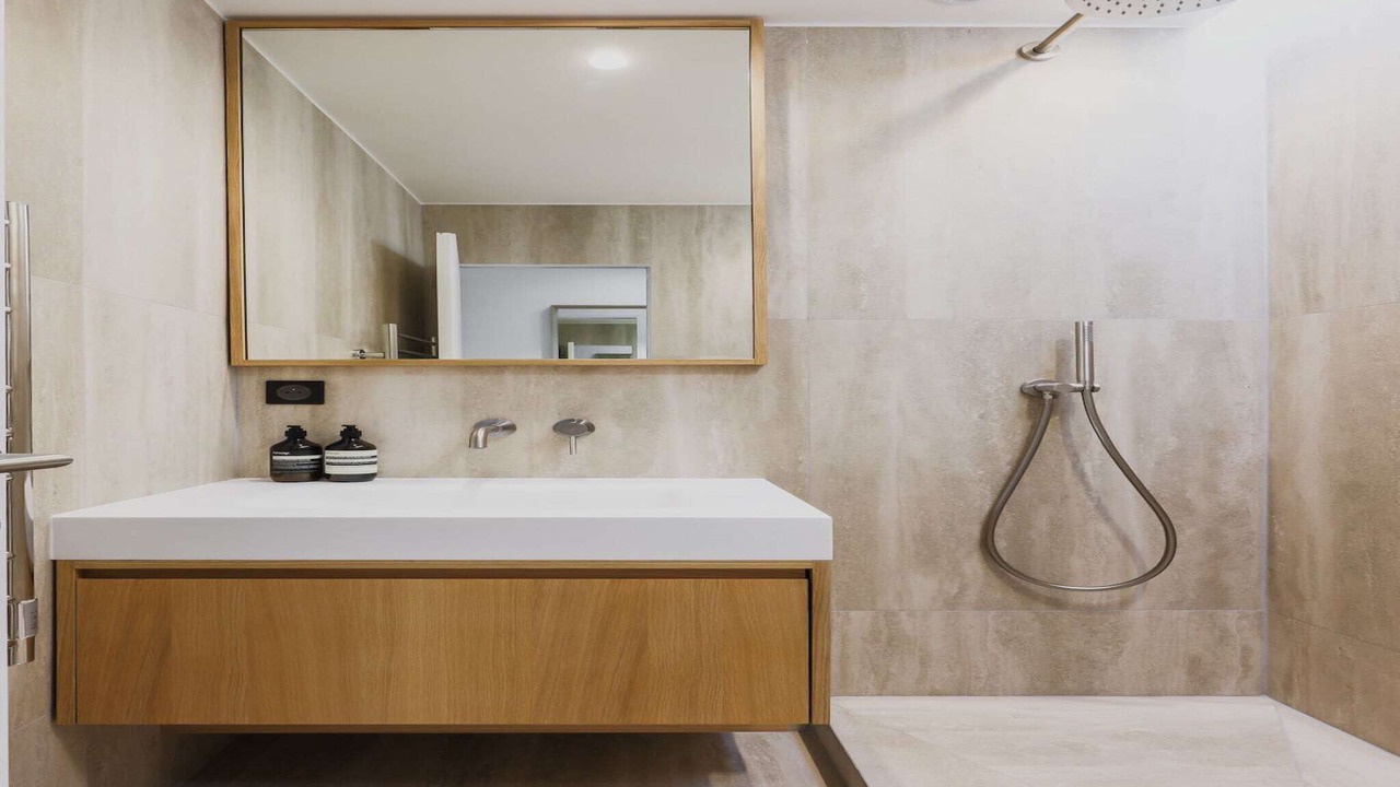 Photo of Bathroom in Porte-Dauphine