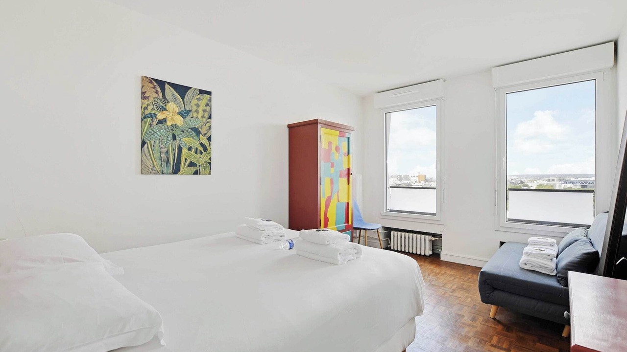 Photo of Bedroom in 19th Arrondissement