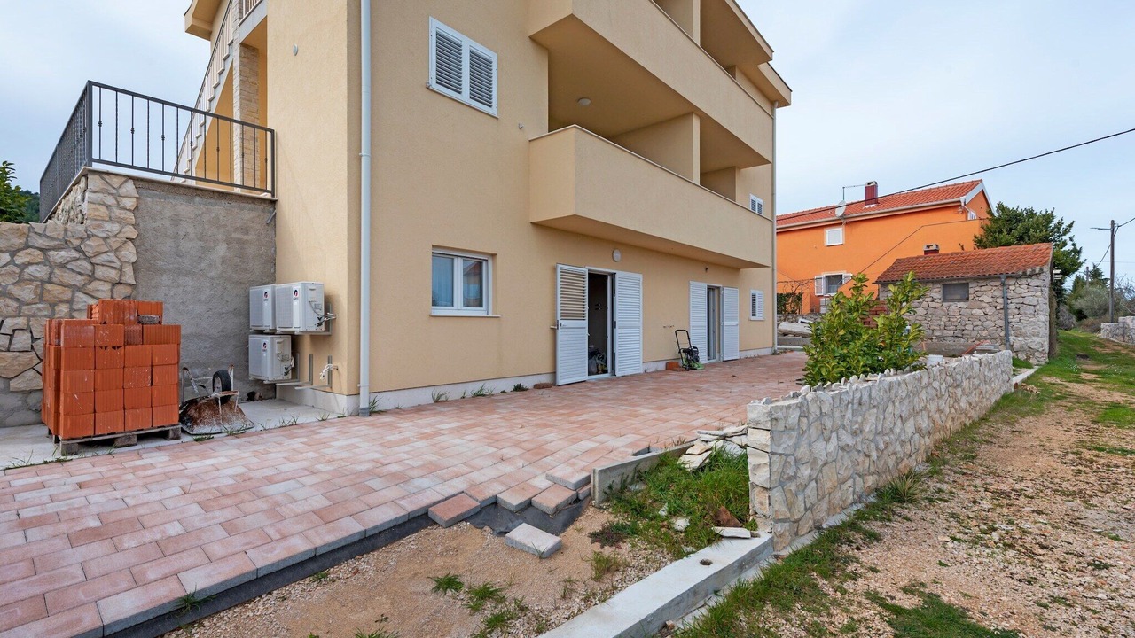 Photo of Outdoor in Nevidane