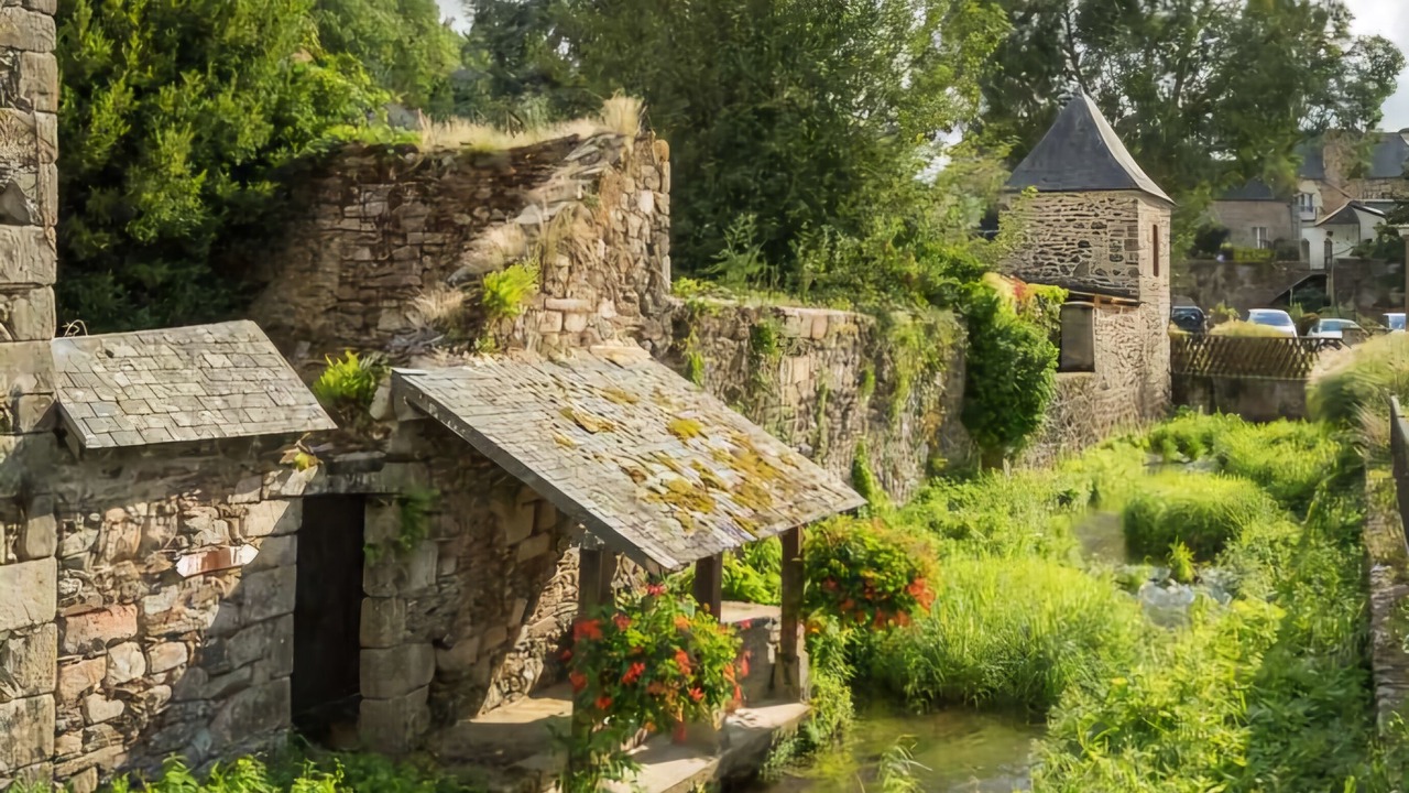 Photo of Others in Plestan