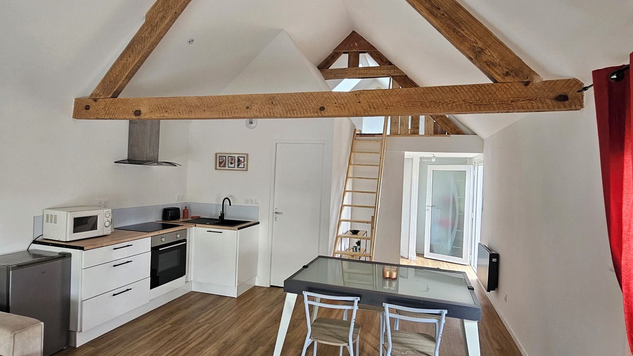 Photo of Others in Plestan