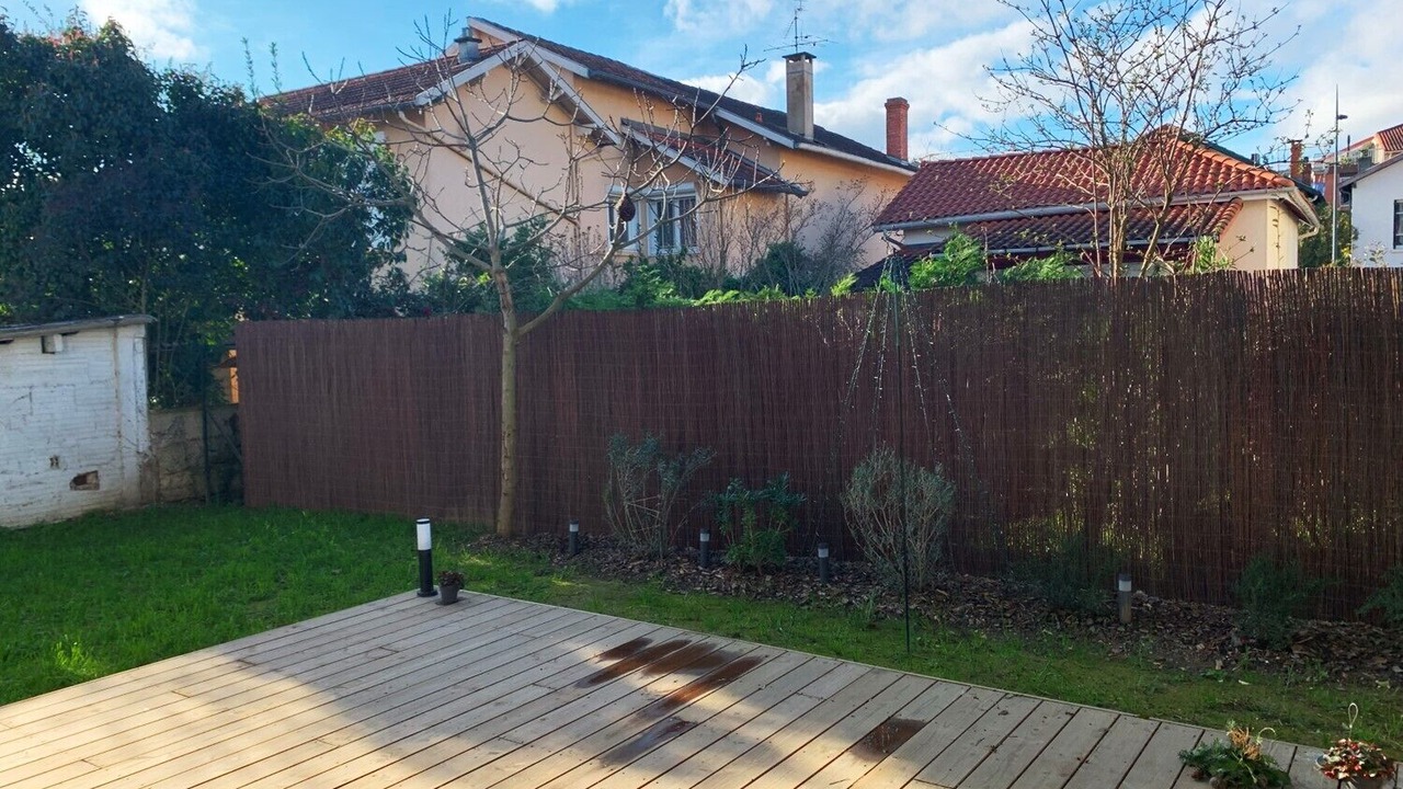 Photo of Outdoor in Pont des Demoiselles-Montaudran-La Terrasse