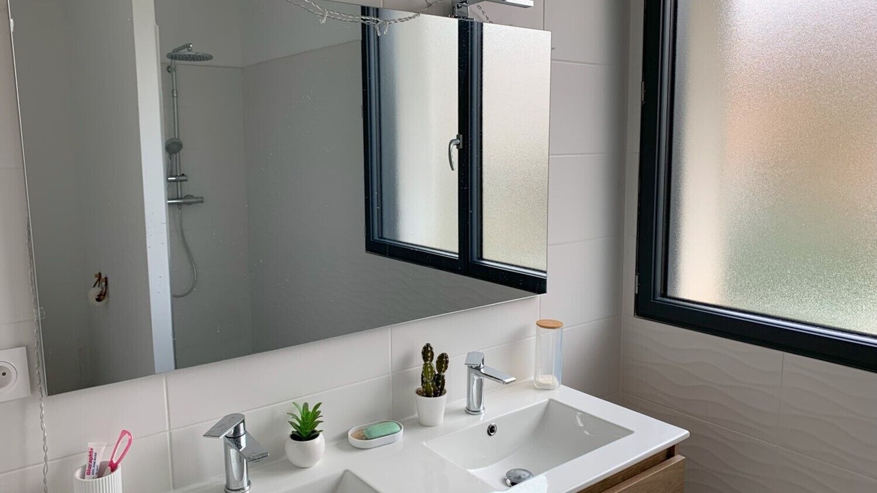 Photo of Bathroom in Pont des Demoiselles-Montaudran-La Terrasse