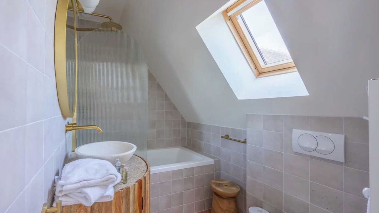 Photo of Bathroom in Deauville City Centre