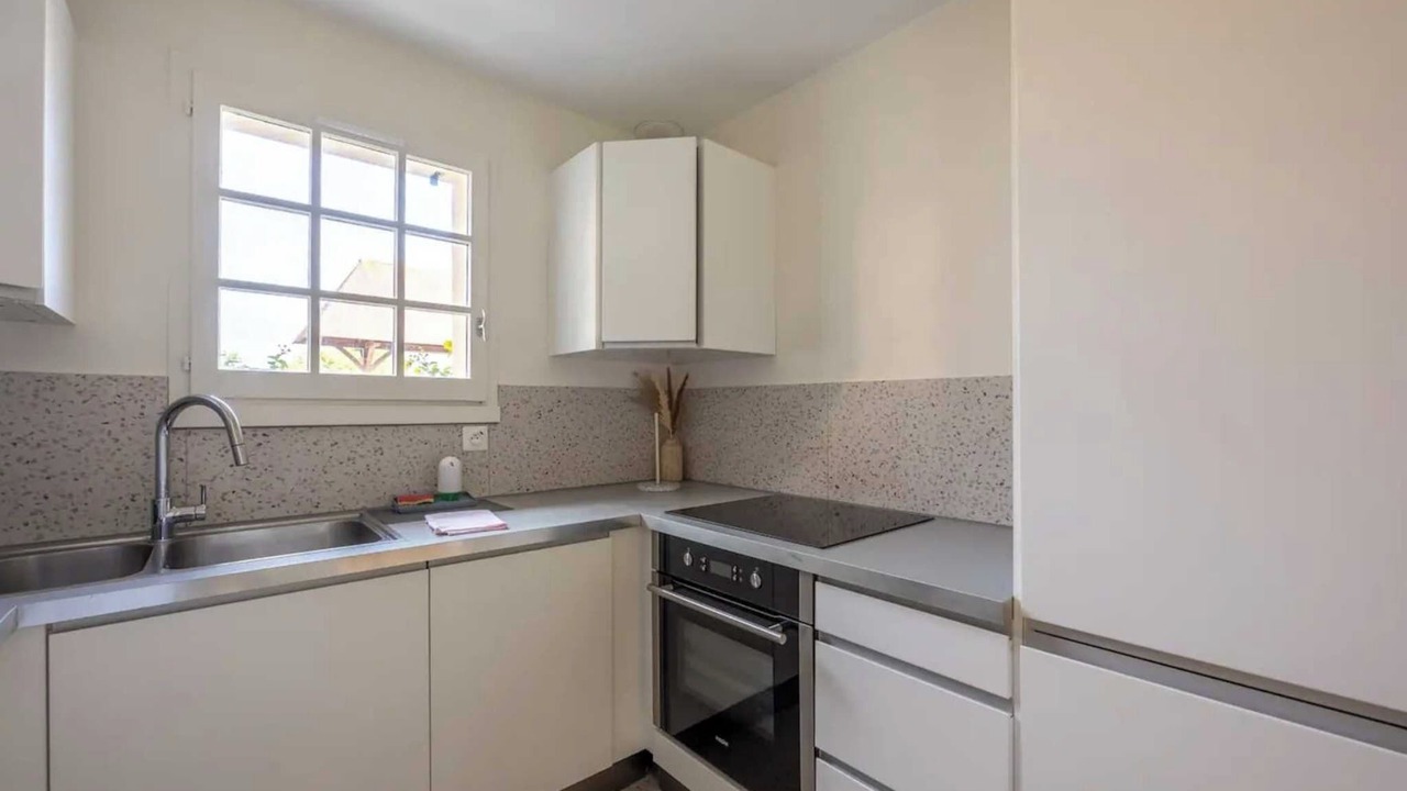 Photo of Kitchen in Deauville City Centre