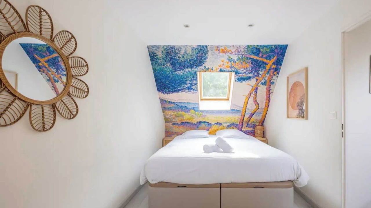 Photo of Bedroom in Deauville City Centre