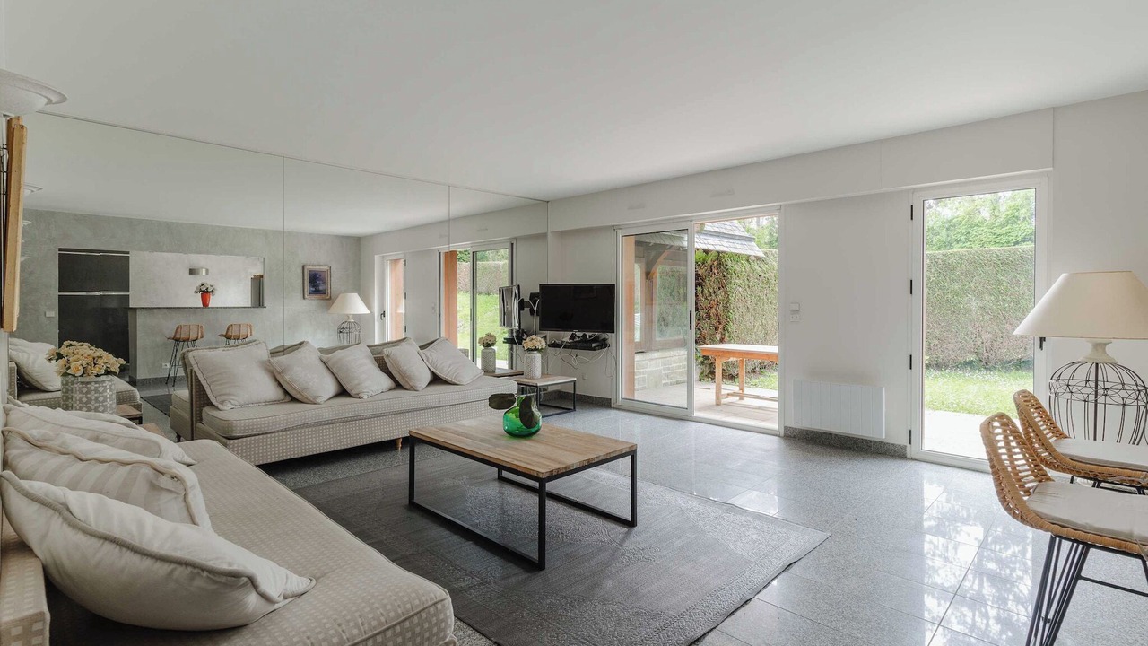 Photo of Livingroom in Deauville