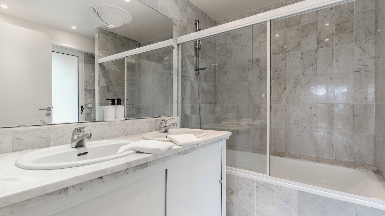Photo of Bathroom in Deauville