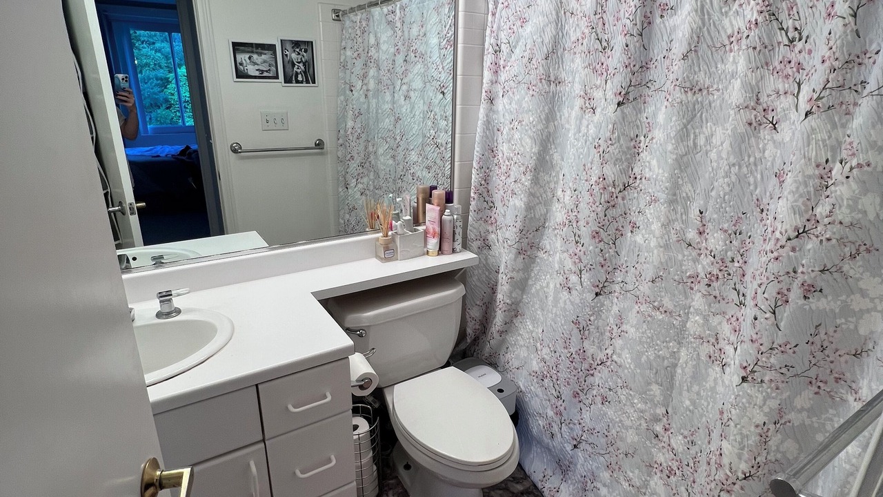 Photo of Bathroom in North Beach
