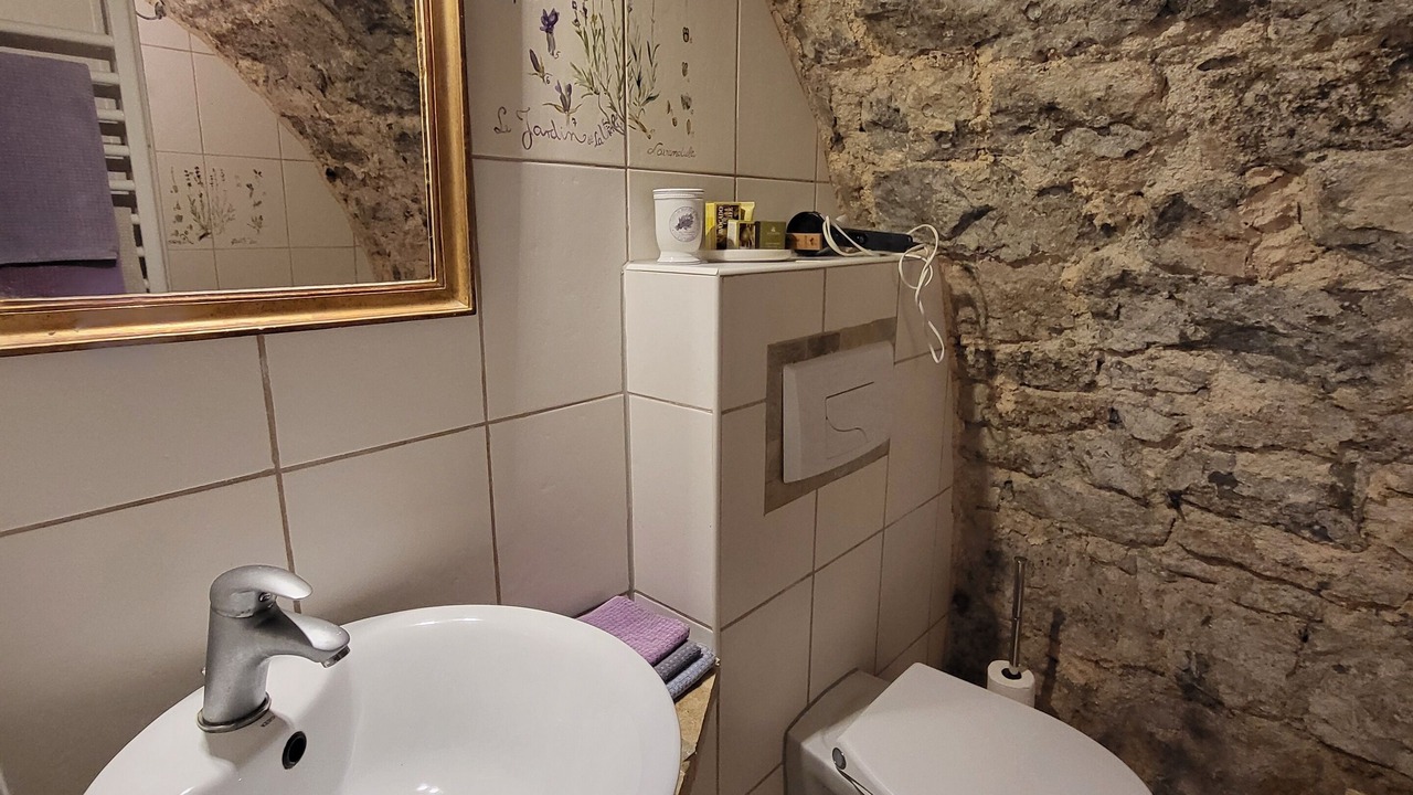 Photo of Bathroom in Saint-Alban-sous-Sampzon