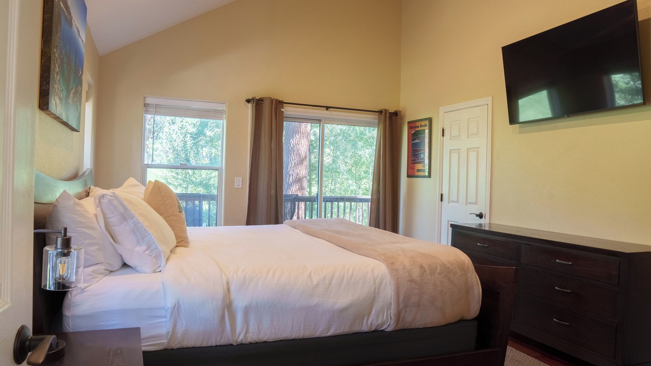 Photo of Bedroom in Kings Beach