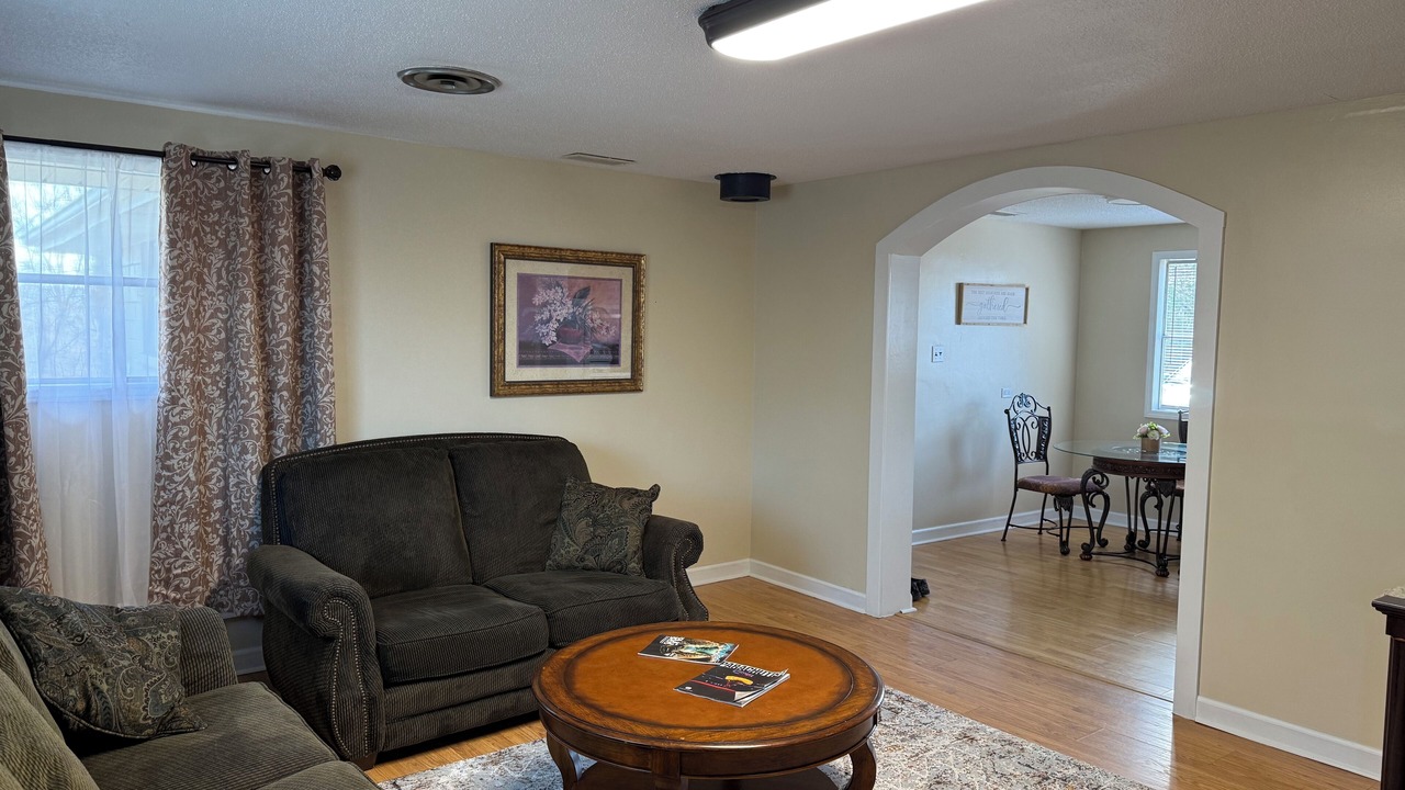 Photo of Livingroom in Roaring River
