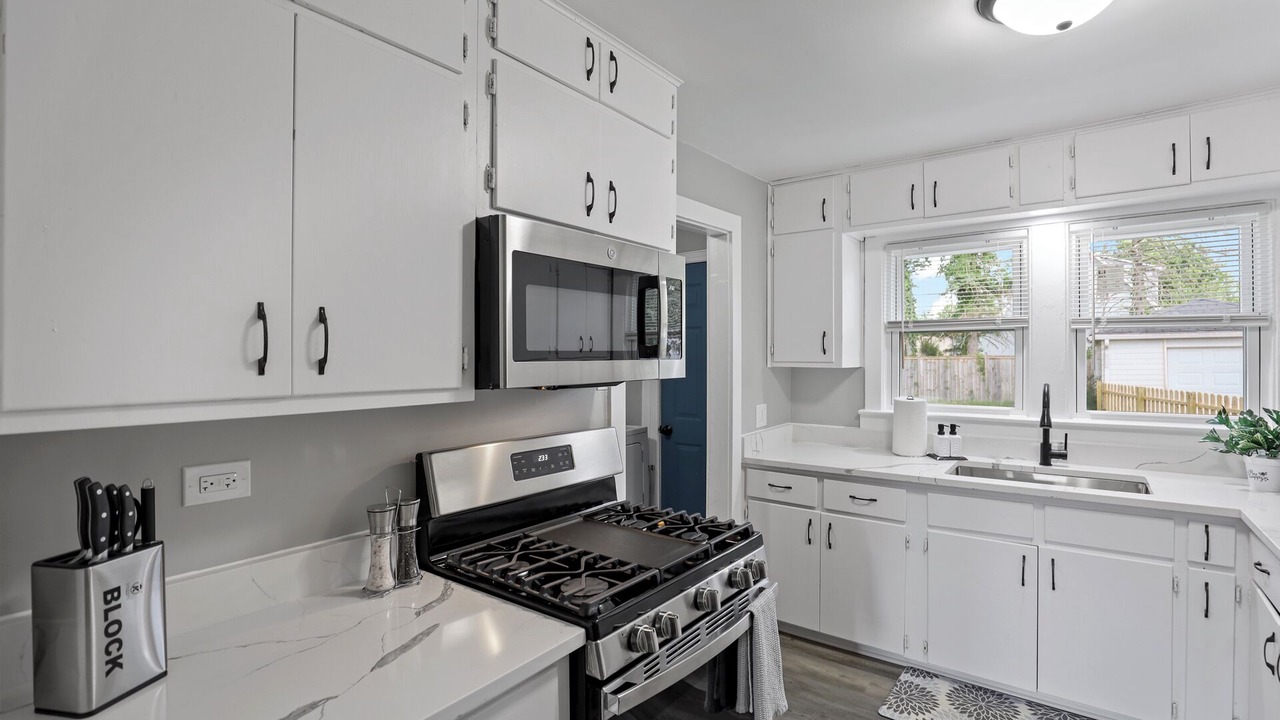 Photo of Kitchen in Fullersburg