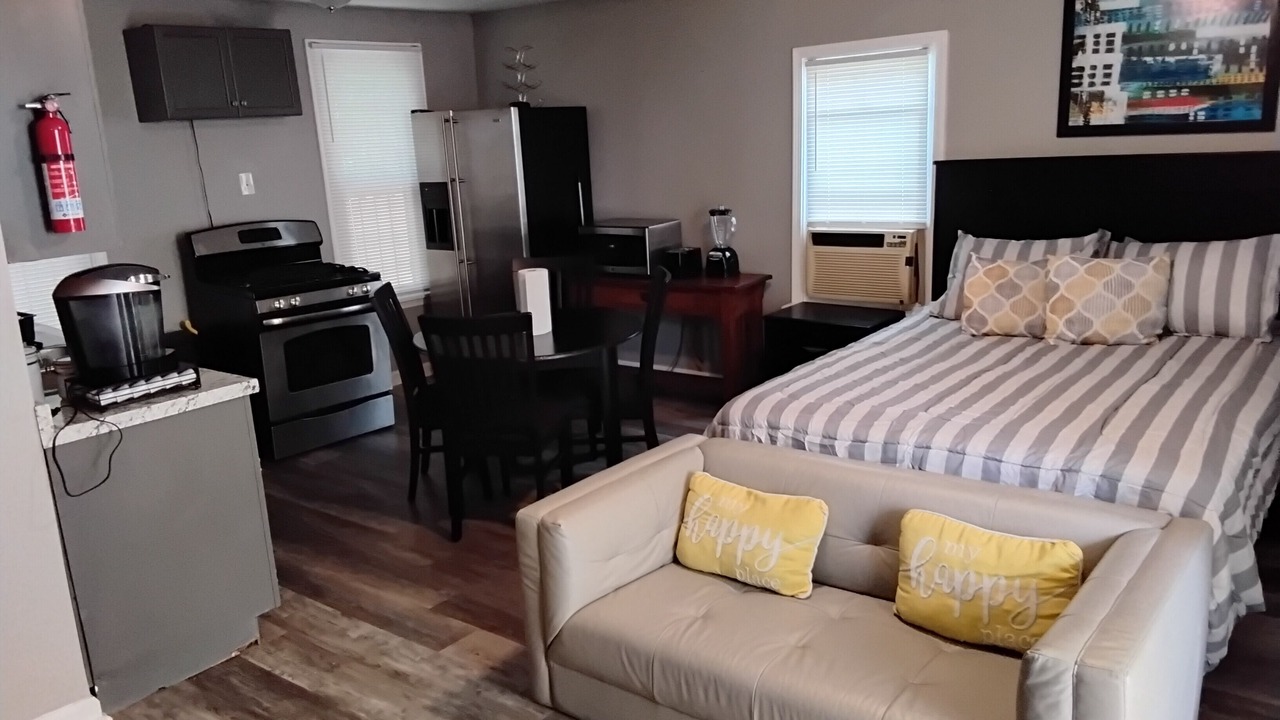 Photo of Bedroom in Vollintine-Evergreen
