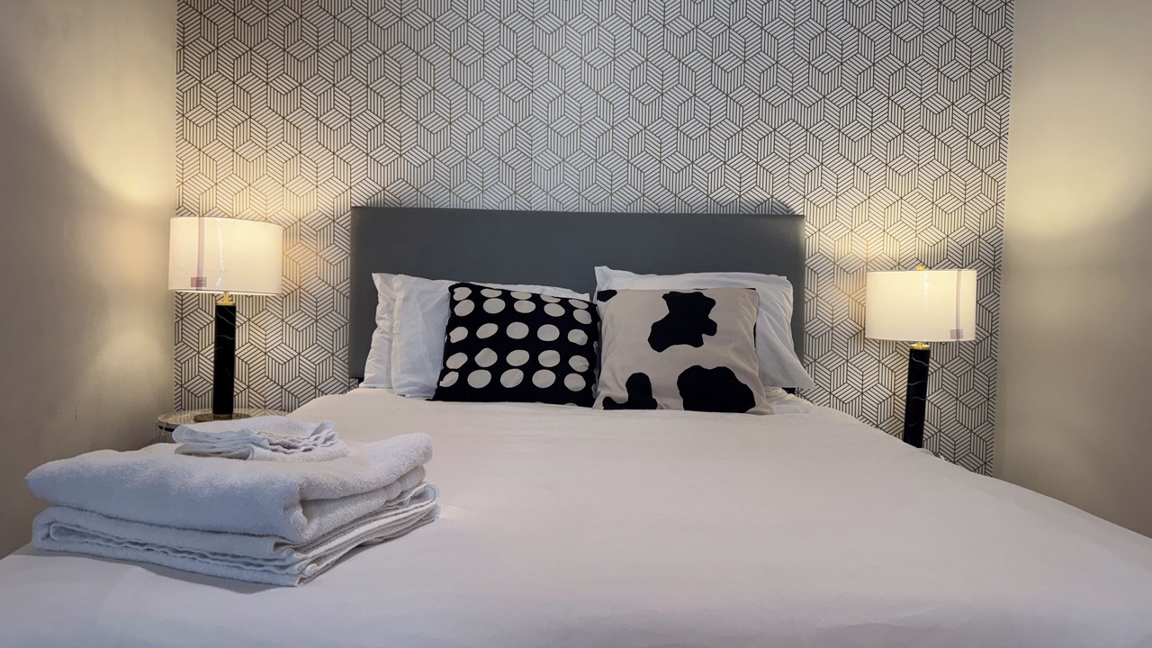 Photo of Bedroom in Lake City